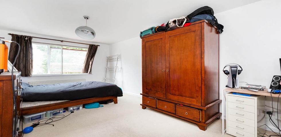 			2 Bedroom, 1 bath, 1 reception Flat			 West End Lane, WEST HAMPSTEAD